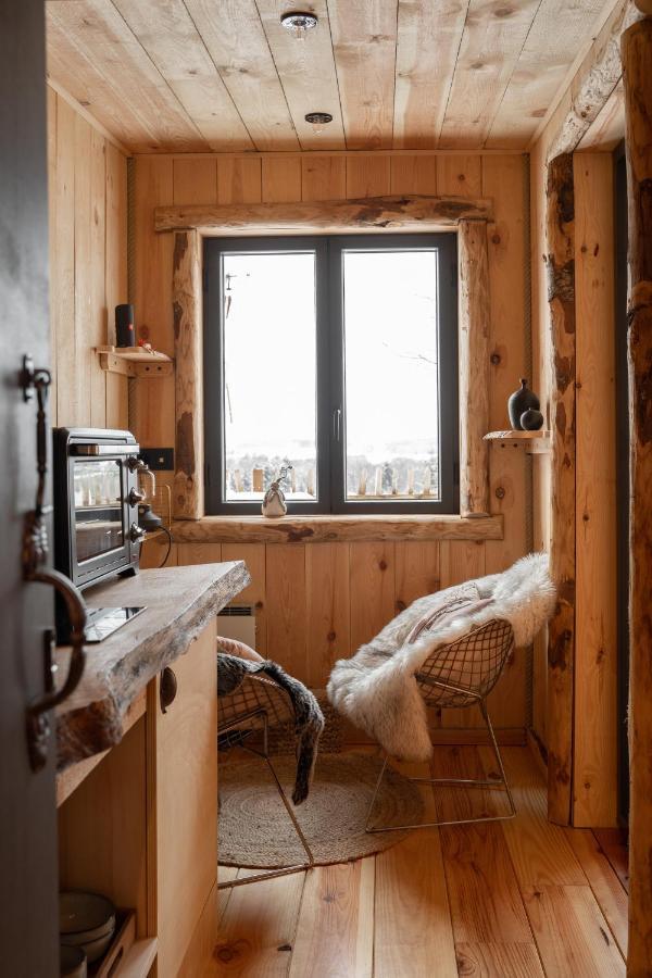 Вилла La Cabane Ofuro Celles  Экстерьер фото